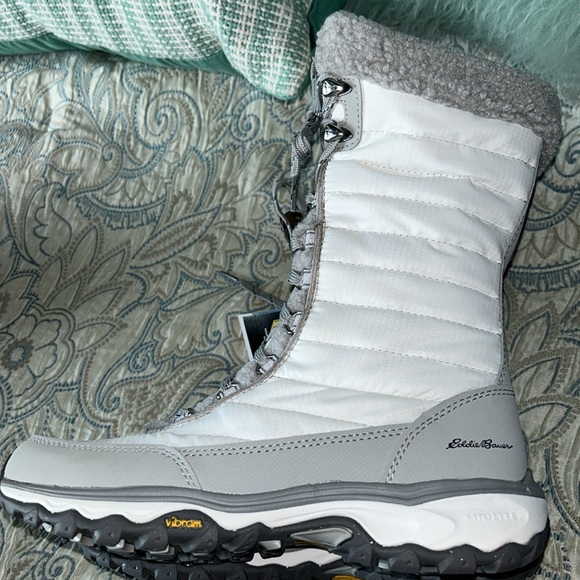 Eddie Bauer tall micro therm 3.0 snow boots size 8 new in box - Picture 8 of 10